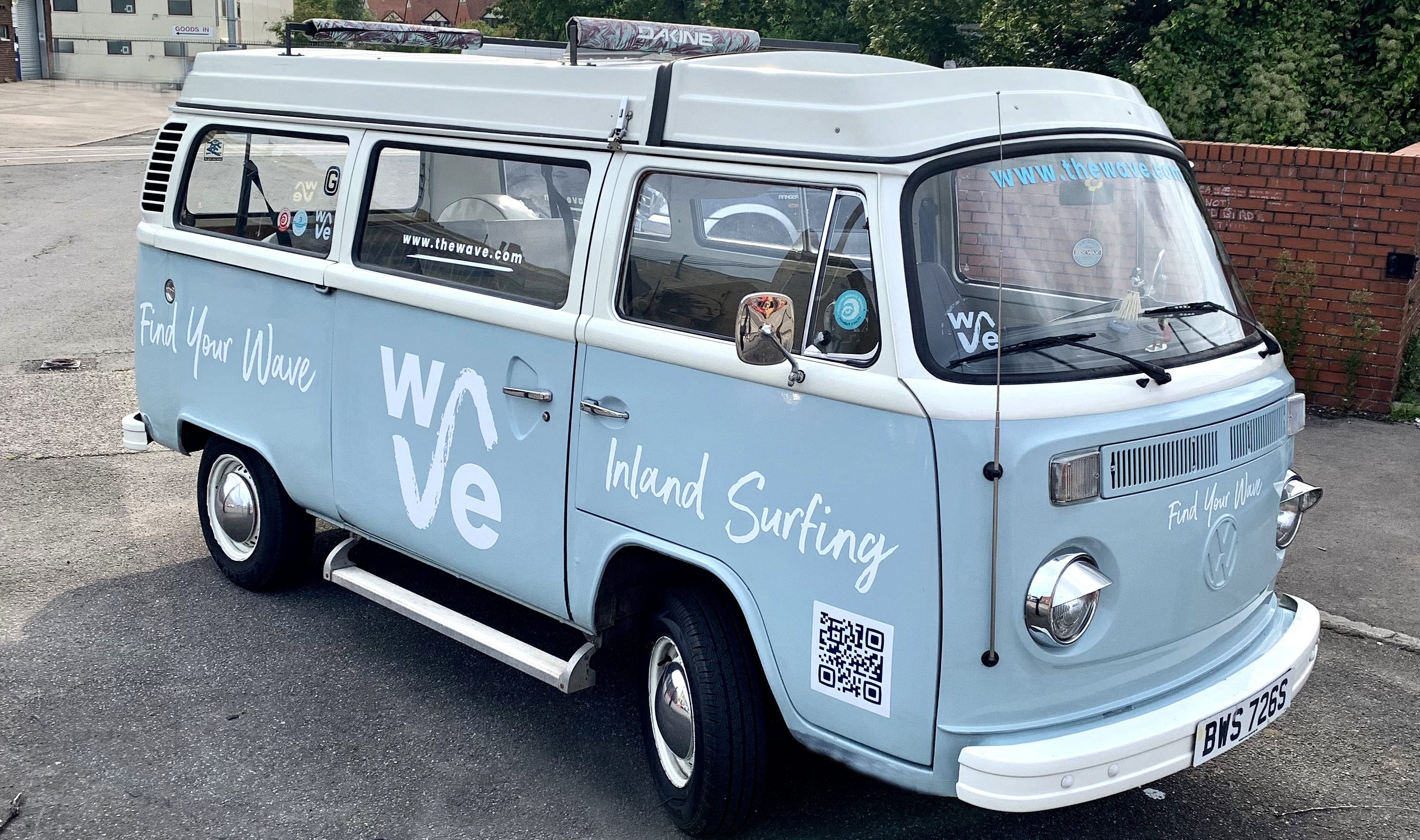 Vinyl wrapping Bristol - Vehicle Wrapping The Wave Bristol